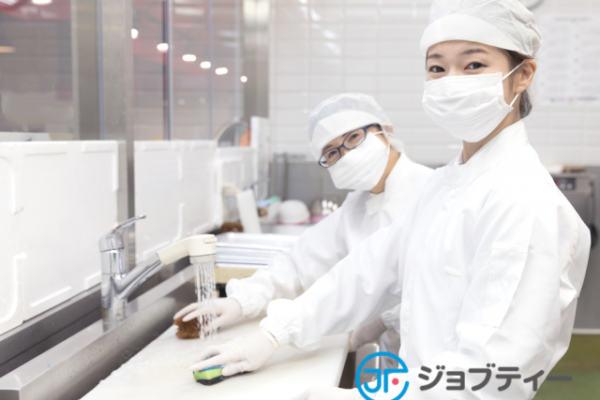 菓子パン製造ラインで検品やパンを移動するお仕事★【高崎市】